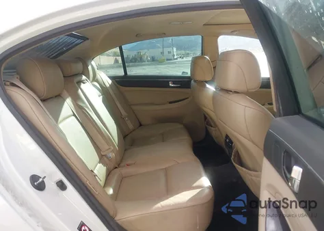 2009 Hyundai Genesis 4.6 from USA, damaged, VIN KMHGC46F09U047104